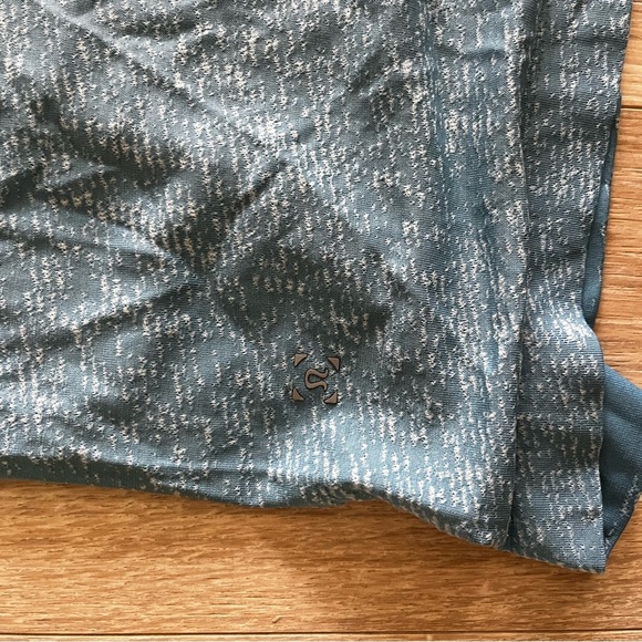 Lululemon Men’s Metal Vent Tech Short Sleeve Henley Utility Blue White - XXL - Picture 7 of 7